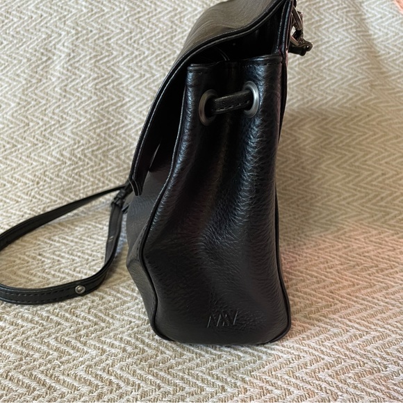 Matt & Nat Mulan Bag - Black - Drawstring Crossbody Purse With Top Handle - Picture 6 of 11